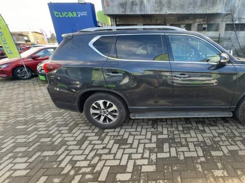 SsangYong Rexton 2.2t Glx Diesel 4x2 6ab Nueva Radio 8at 5p 2025 - Imagen 3 de 5
