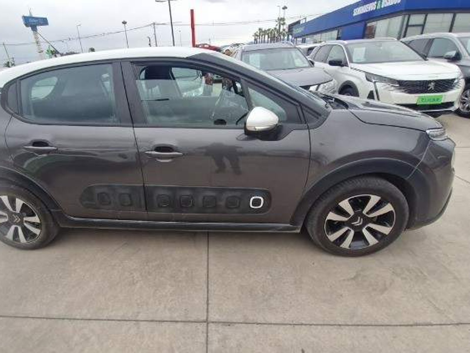 Citroën C3 1.2 Puretech Feel 4x2 110 Ss Eat6 Hb At 5p 2021 - Foto 3 de 5