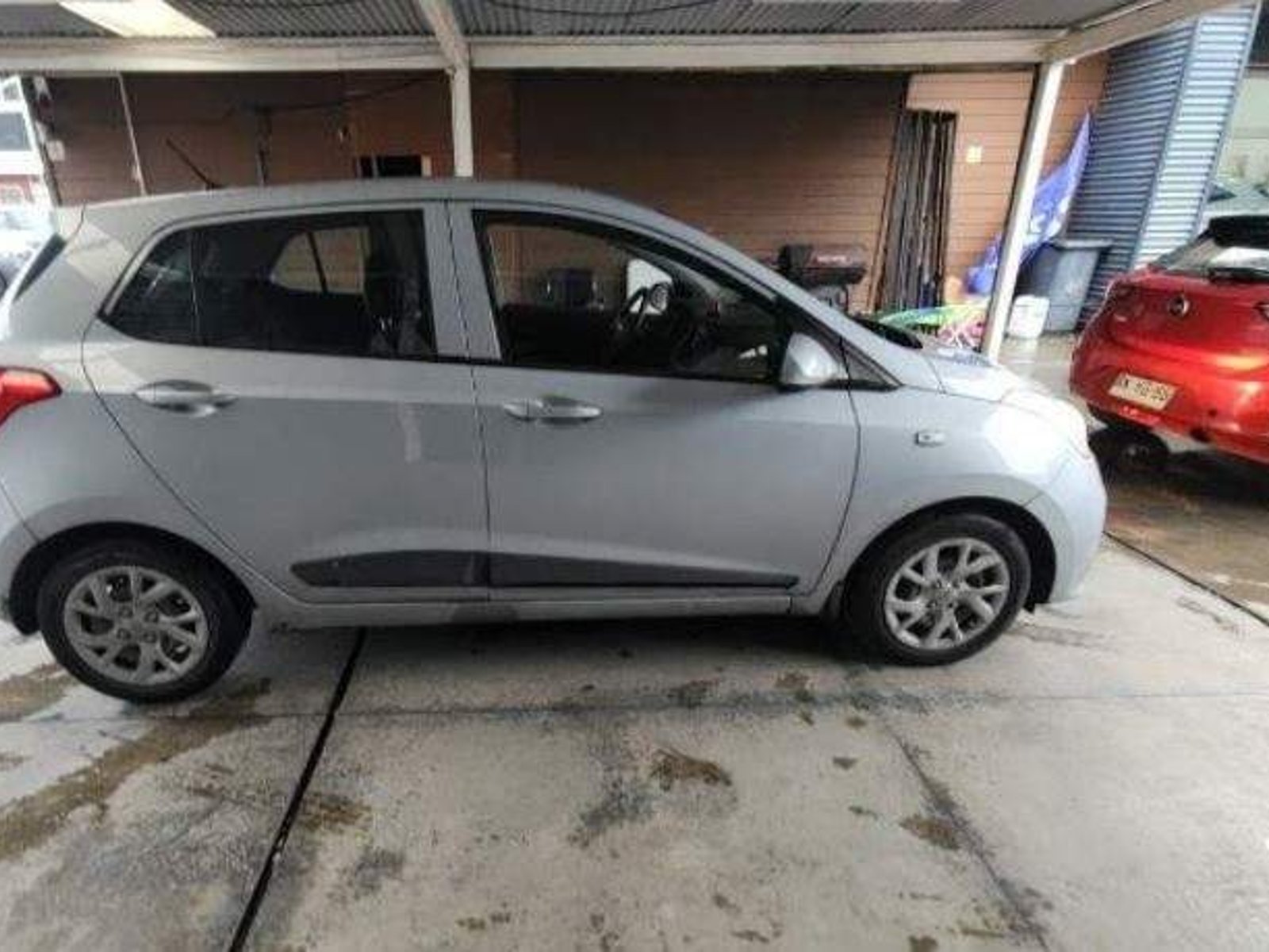 Hyundai Grand I10 1.2 Gls 4x2 Hb Ac 2ab Mt 5p 2020 - Foto 3 de 5