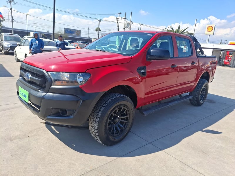 Ford Ranger 2.2 Xl Euro 6 Diesel 4x4 Dob. Cab. Mt 4p 2023 - Imagen 3 de 8