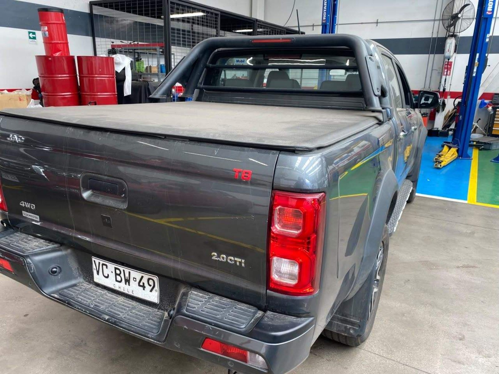JAC T8 2.0 Luxury 4x4 Diesel Euro6 Mt 4p 2025 - Foto 4 de 5