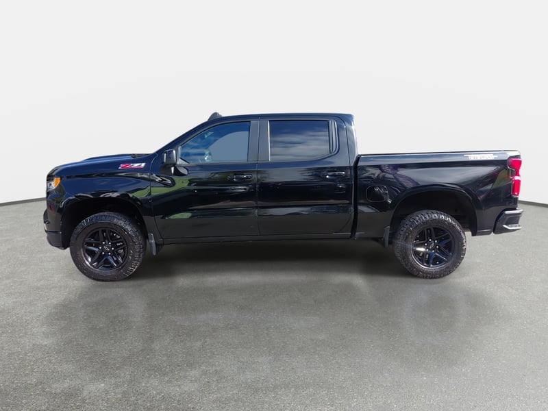 Chevrolet Silverado 5.3 Lt Trail Boss Z71 4x4 At 4p 2023 - Imagen 4 de 8