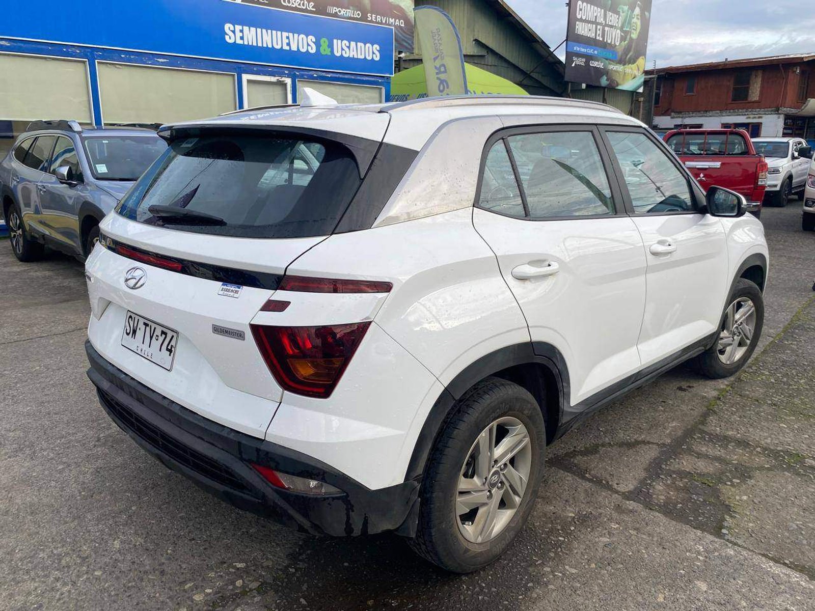 Hyundai Creta 1.5 Plus Su2i 4x2 Mt 5p 2023 - Foto 4 de 8