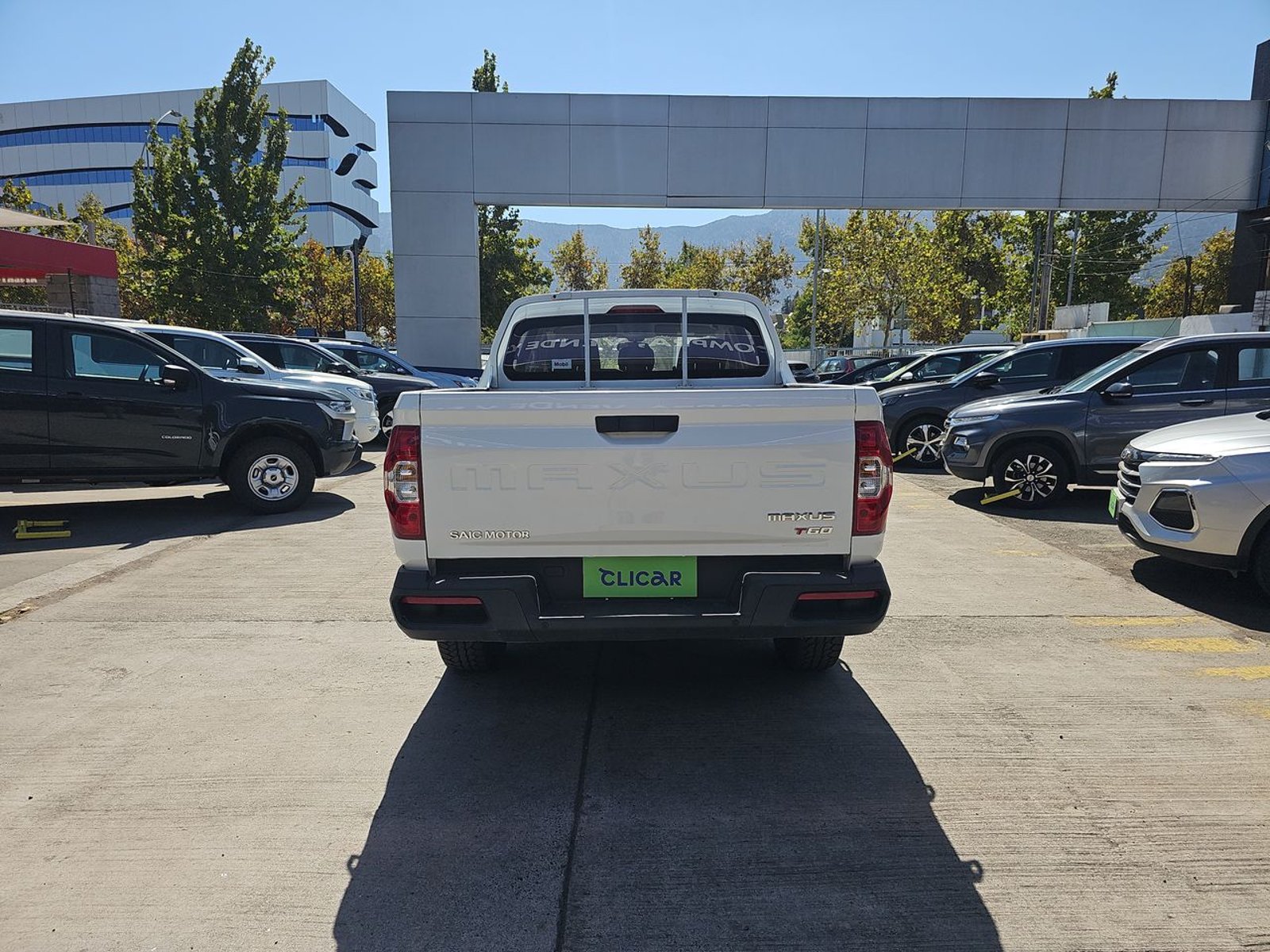 Maxus T60 2.0 D20 Gl Diesel 4x4 Dob. Cab. Mt 4p 2024 - Imagen 6 de 8