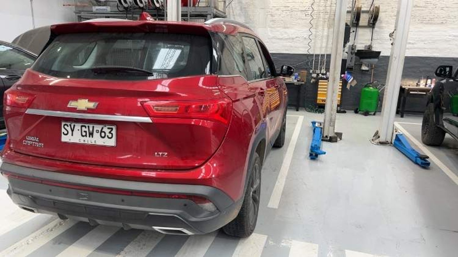 Chevrolet Captiva 1.5t Ltz Fwd Cvt At 5p 2023 - Imagen 4 de 5