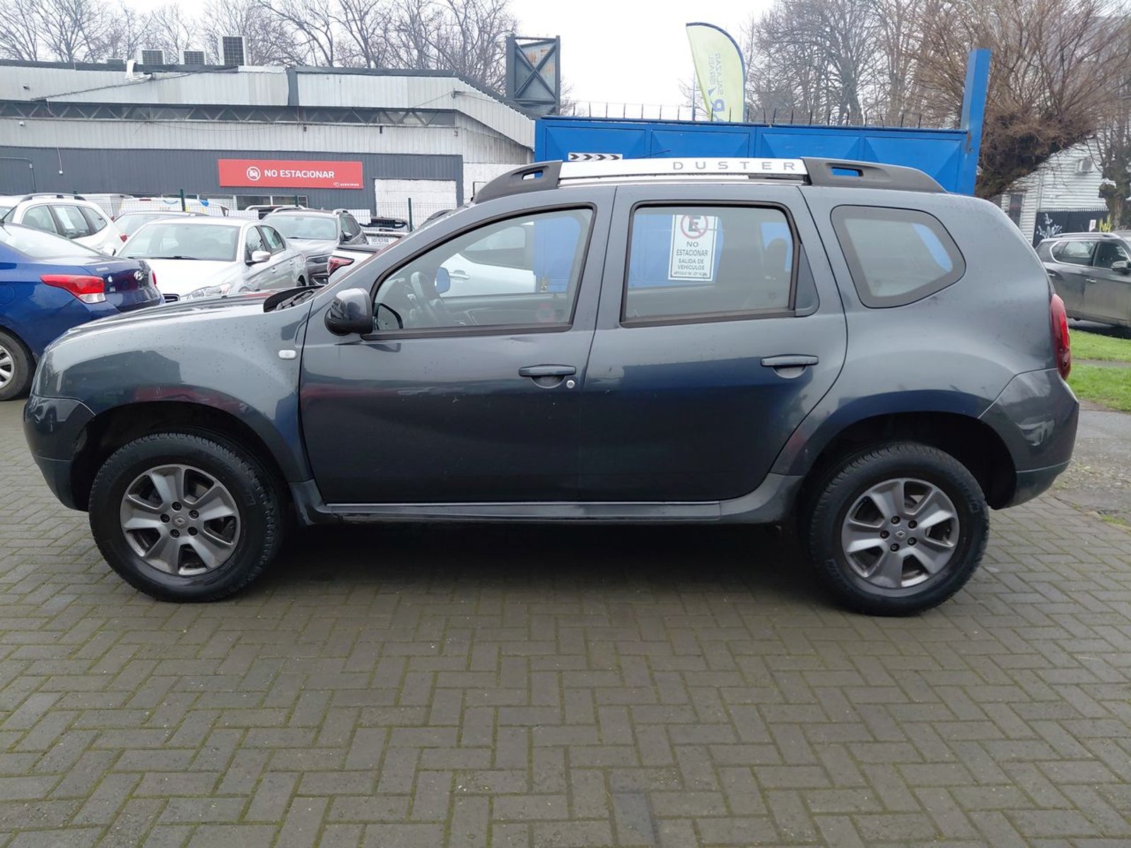 Renault Duster 1.6 Zen 4x2 5mt 5p 2018 - Foto 4 de 8