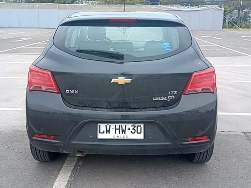 Chevrolet Onix 1.4 Ltz 4x2 Hb Mt 5p 2020 - Imagen 5 de 5