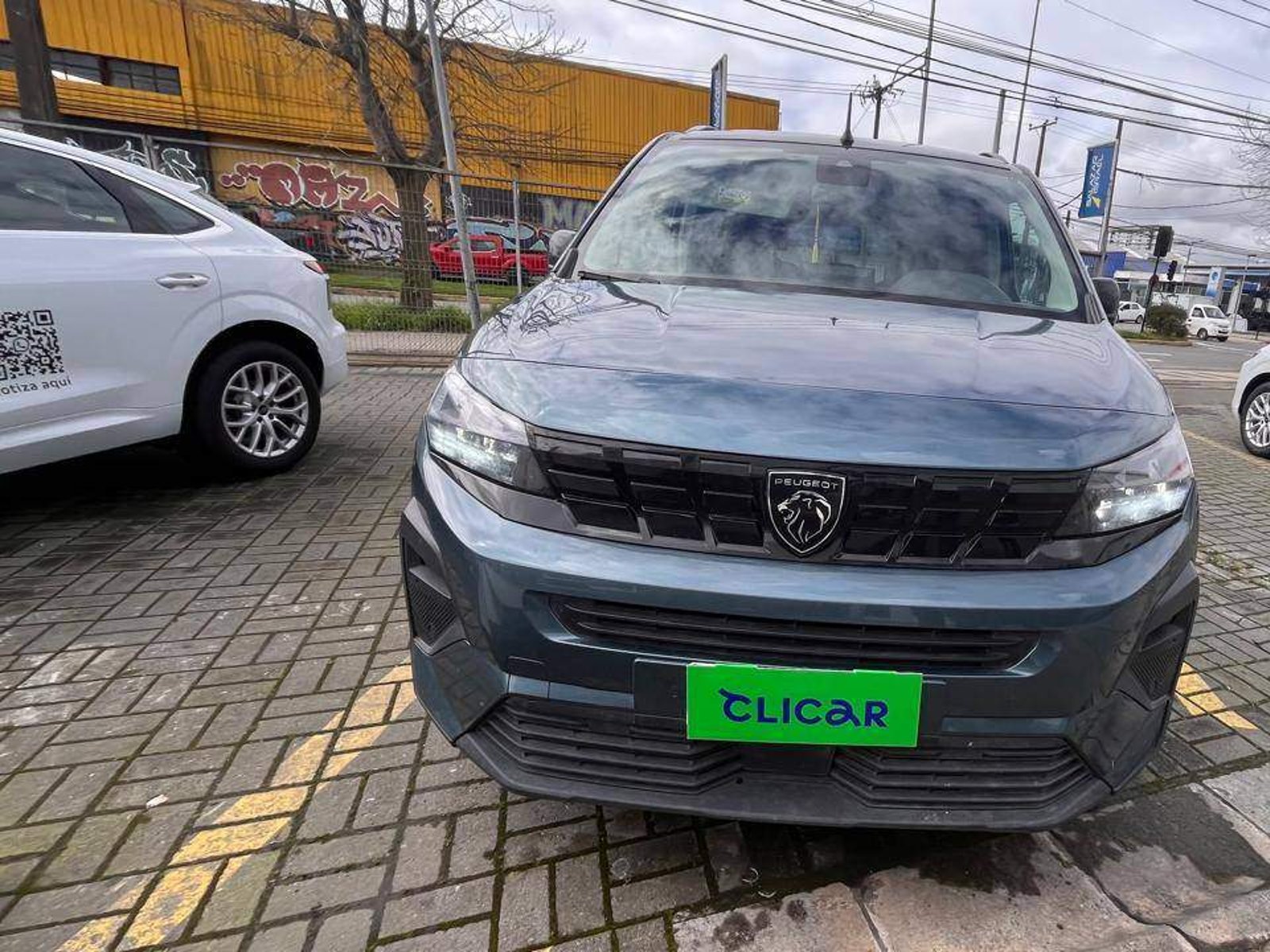 Peugeot Rifter 1.6 Allure Bluehdi Diesel 100hp 4x2 Mt6 5p 2025 - Foto 2 de 5