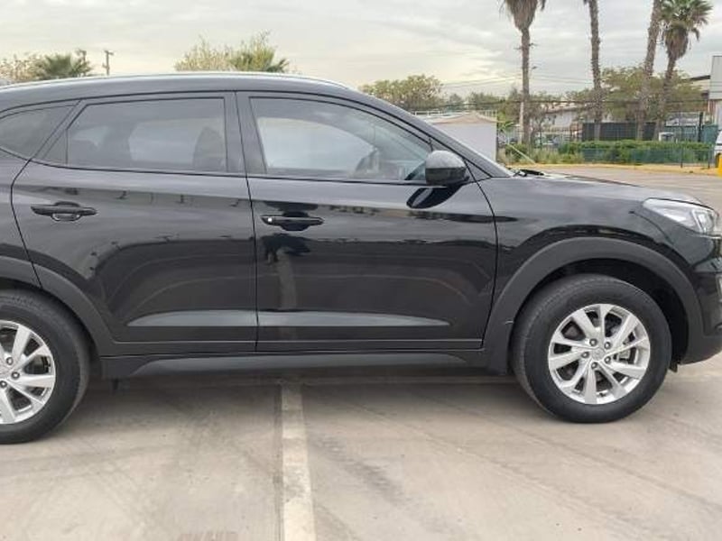 Hyundai Tucson 2.0 Value 2wd Fl Mt 5p 2019 - Imagen 3 de 5