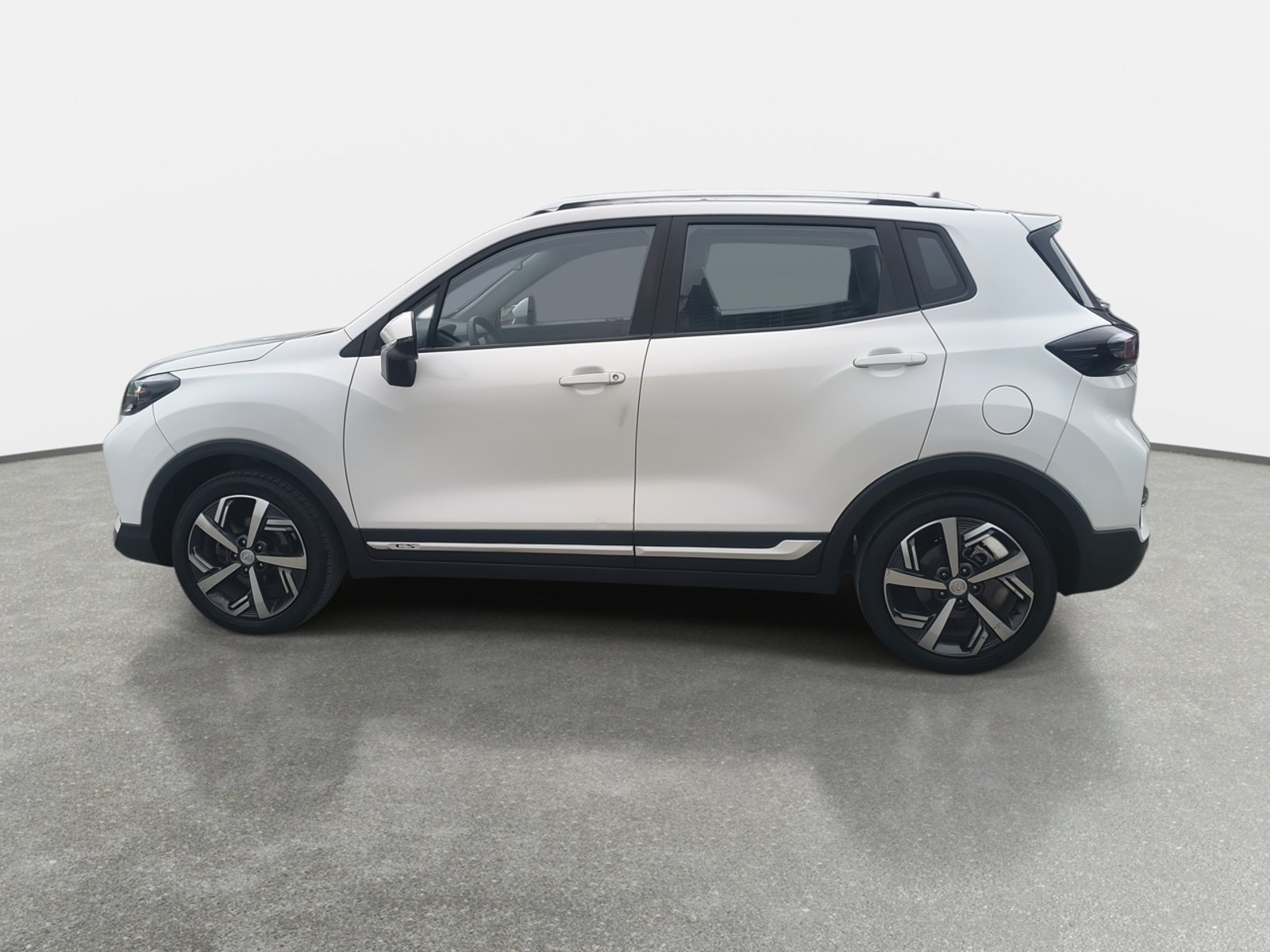 Changan Cs15 1.5 Elite 4x2 Mt 5p 2024 - Foto 4 de 8