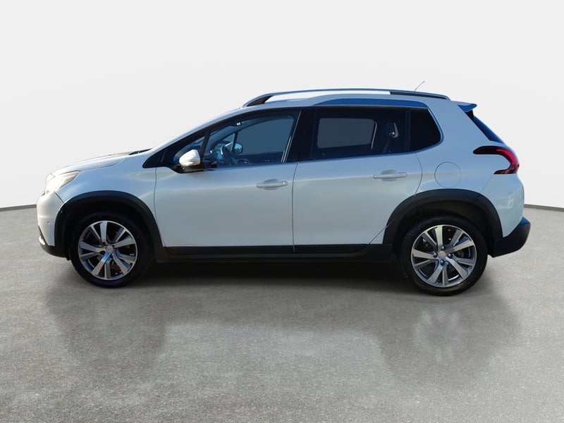 Peugeot 2008 1.2 Allure Pack Puretech 4x2 110hp Eat6 5p 2018 - Imagen 4 de 8