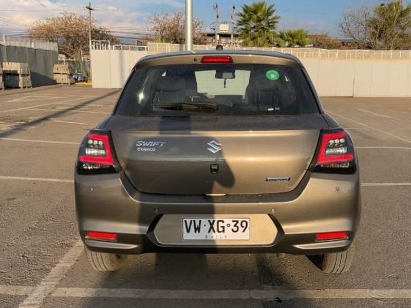 Suzuki Swift 1.2 Glx Hybrid 4x2 Hb Mt 5p 2026 - Imagen 5 de 5