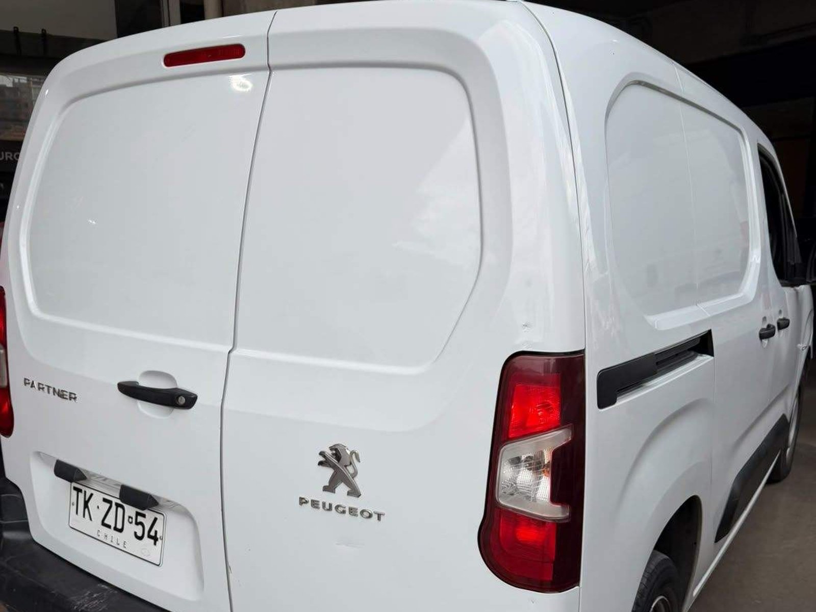 Peugeot Partner 1.5 L1 Hdi Diesel 100hp 4x2 Mt 5p 2024 - Foto 4 de 5