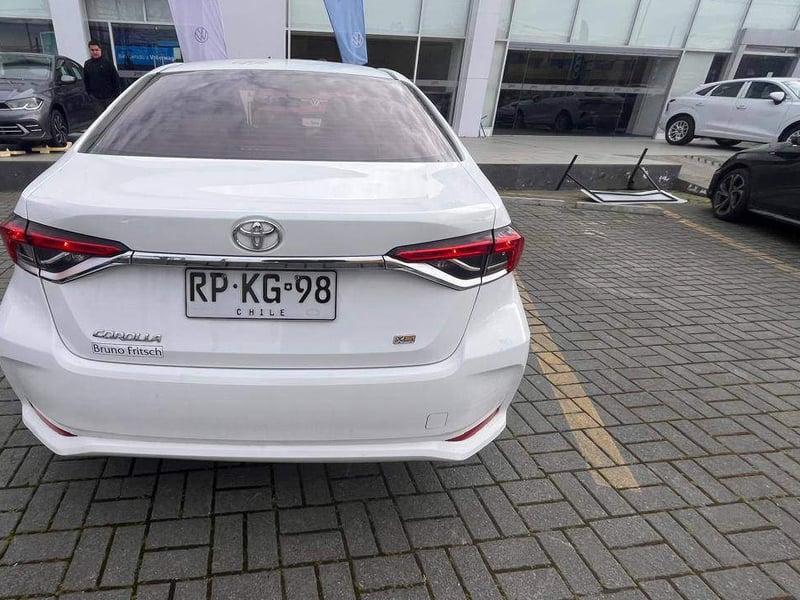 Toyota Corolla 1.6 Xli 4x2 Mt 4p 2022 - Imagen 5 de 5