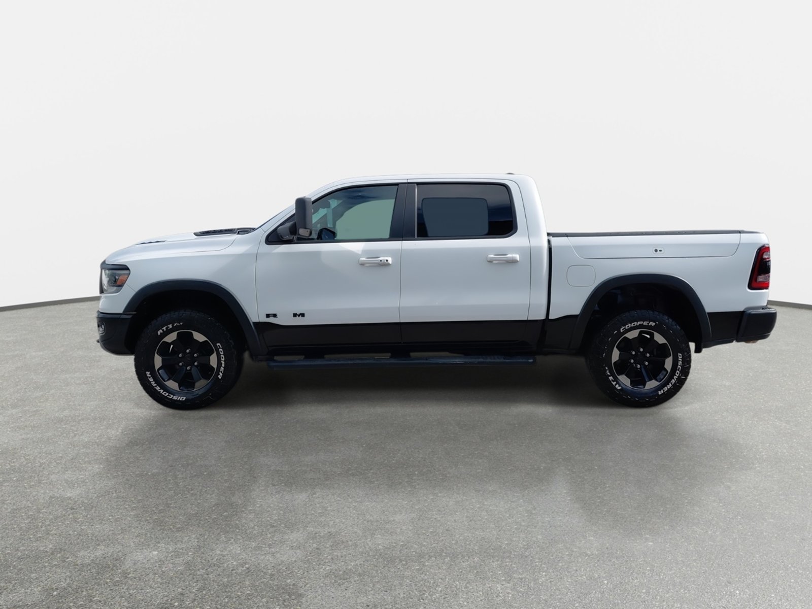 RAM 1500 5.7 Rebel 4x4 At 4p 2019 - Foto 4 de 8