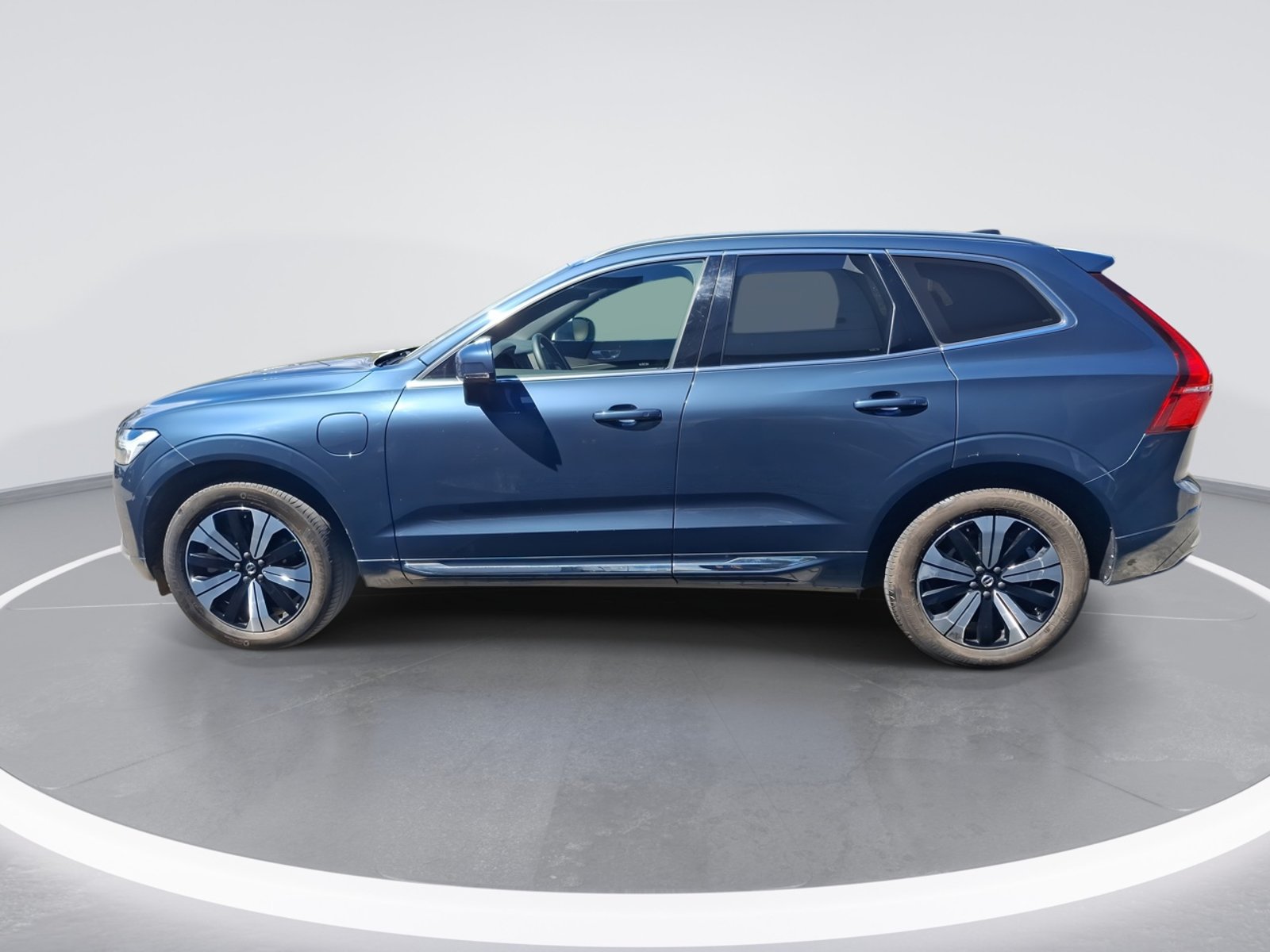 Volvo Xc60 2.0 T8 Recharge Plus Hybrid Awd At 5p 2026 - Foto 4 de 8
