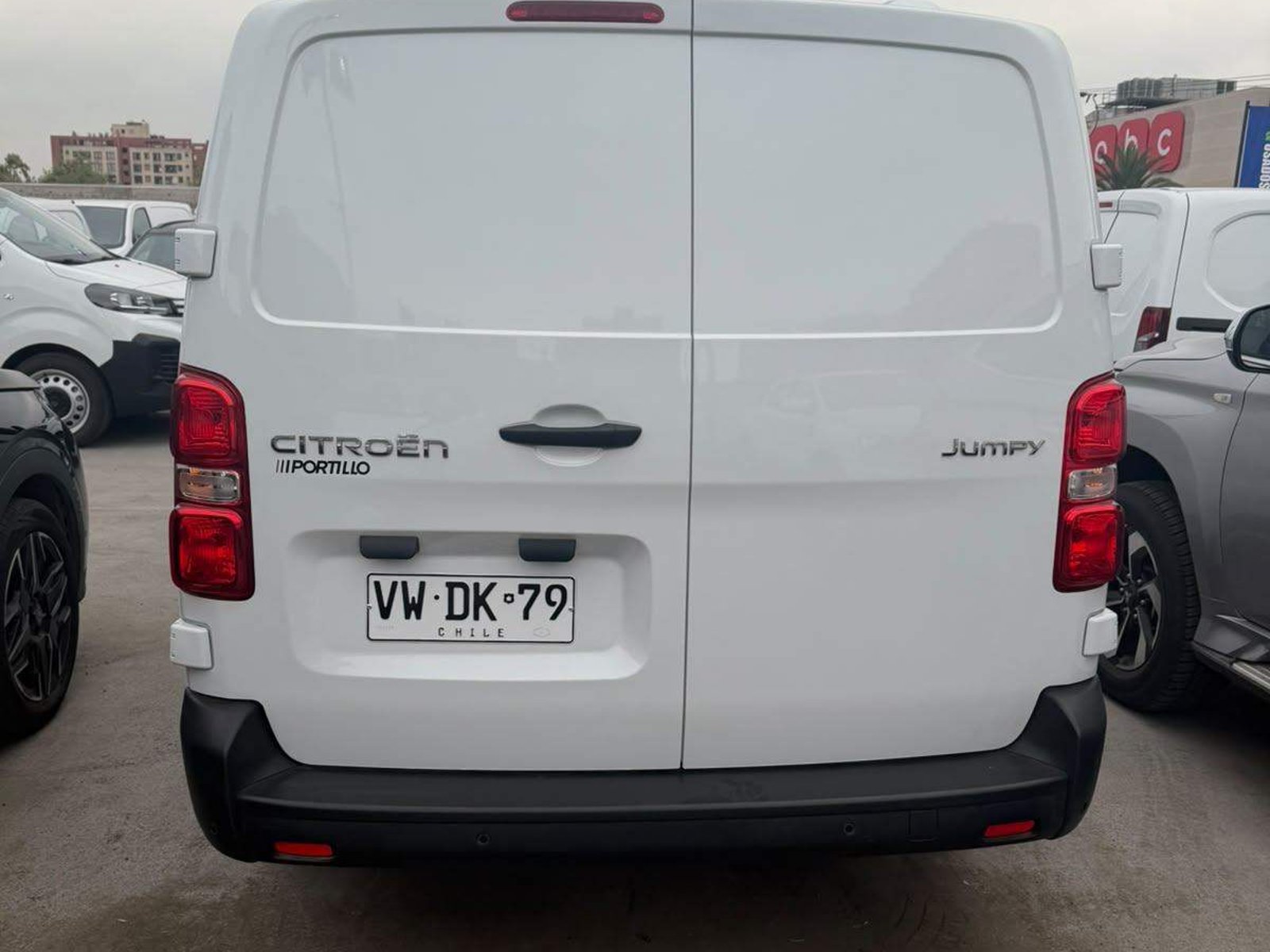 Citroën Jumpy 2.0 Xl Diesel 4x2 145hp Mt 5p 2026 - Foto 5 de 5