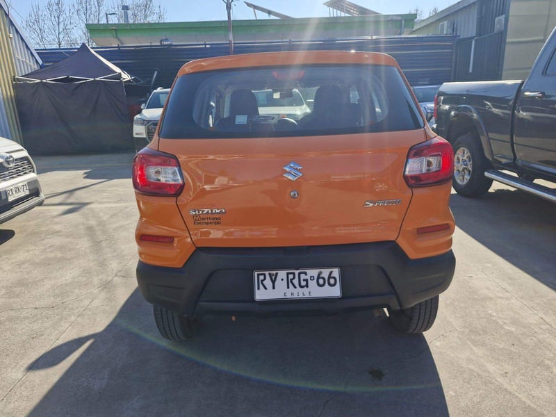 Suzuki Spresso 1.0 Glx 4x2 Mt 5p 2022 - Imagen 5 de 5