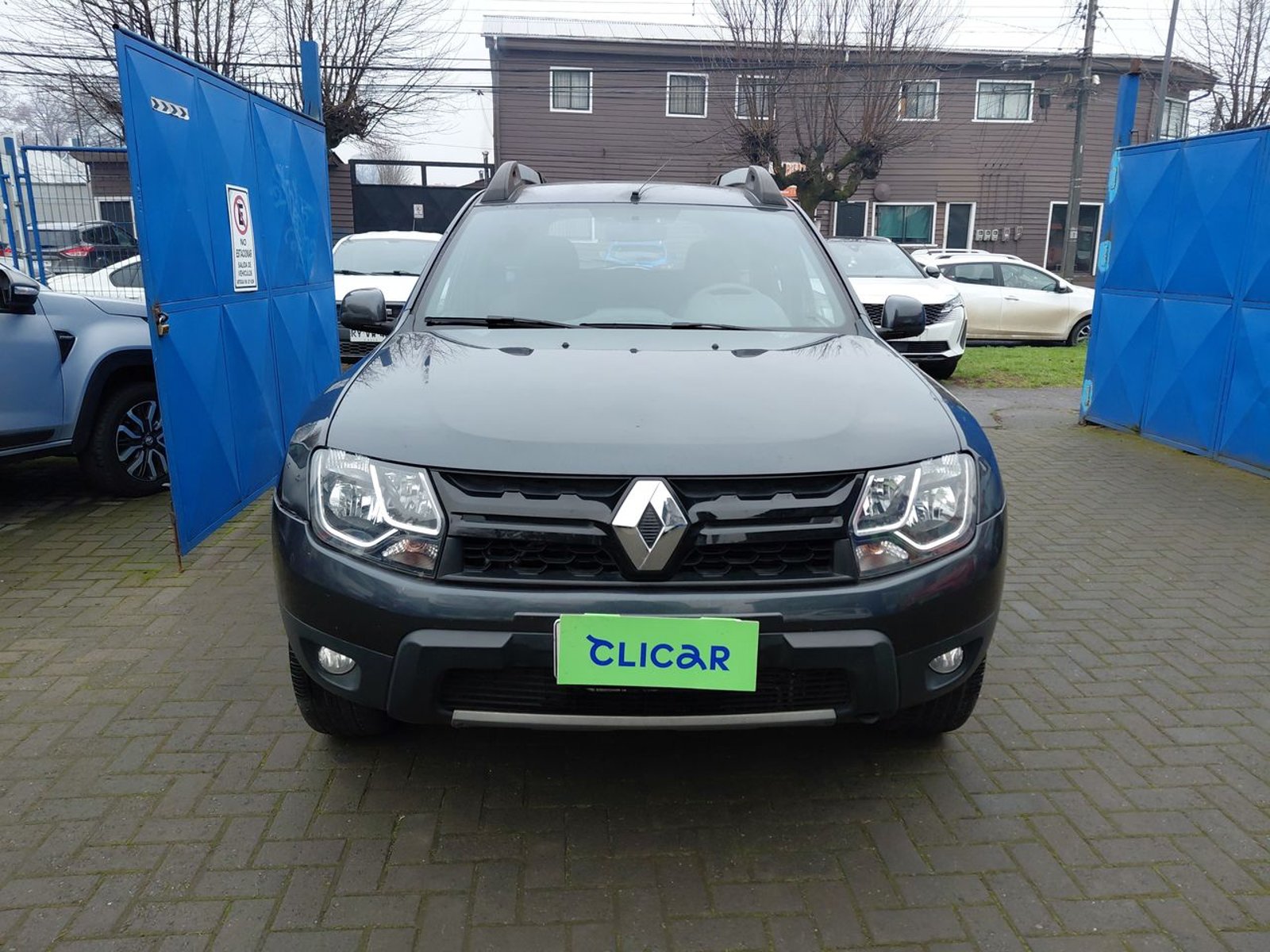 Renault Duster 1.6 Zen 4x2 5mt 5p 2018 - Foto 2 de 8