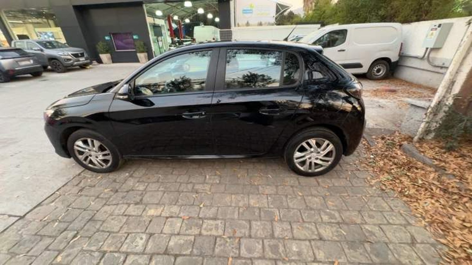 Peugeot 208 1.2 Style Puretech 75 Euro 6 4x2 Mt 5p 2024 - Imagen 8 de 8