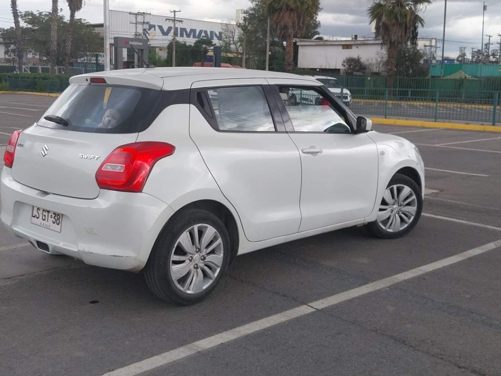 Suzuki Swift 1.2 Gls 4x2 Ac Mt 5p 2019 - Foto 4 de 5