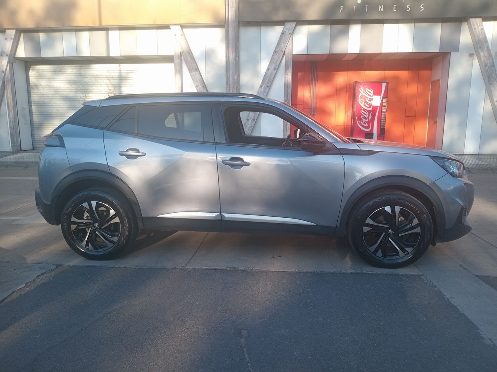 Peugeot 2008 1.2 Allure Puretech 130 4x2 At 5p 2023 - Imagen 8 de 8