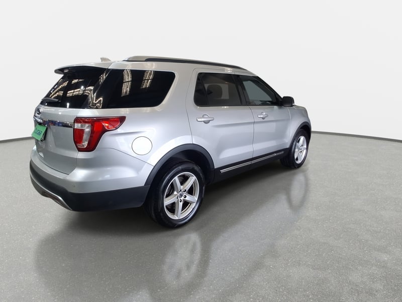 Ford Explorer 3.5 Xlt 4x2 3 Corridas At 5p 2017 - Imagen 7 de 8