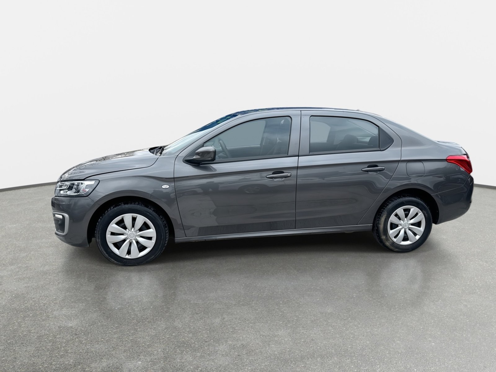 Citroën C-elysee 1.2 Feel Puretech 4x2 82 Bvm Mt 4p 2022 - Foto 4 de 8