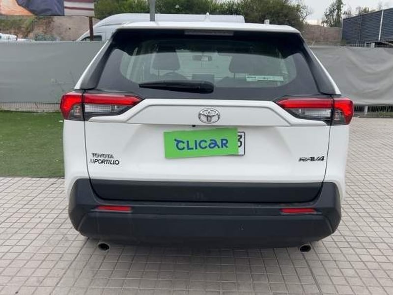 Toyota Rav 4 2.0 Le 4x2 Cvt At 5p 2023 - Imagen 5 de 5