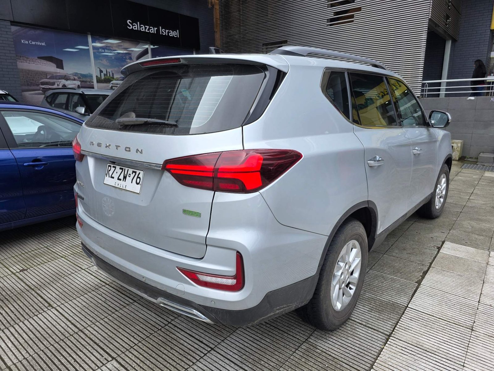 SsangYong Rexton 2.2t Glx Diesel 4x2 6ab 8at 5p 2022 - Foto 3 de 4