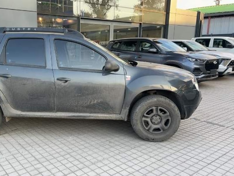 Renault Duster 1.6 Life 4x2 5mt 5p 2018 - Imagen 3 de 5