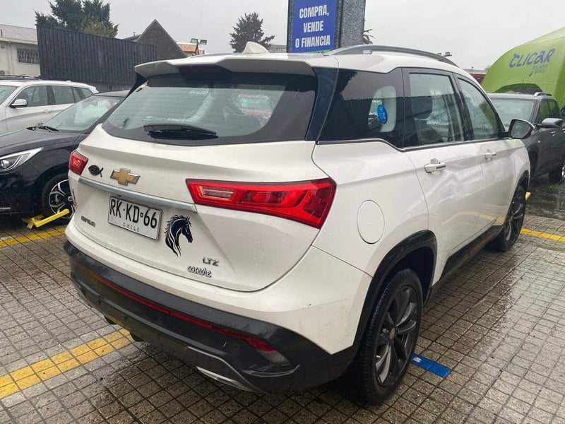 Chevrolet Captiva 1.5t Ltz Fwd Cvt At 5p 2022 - Imagen 4 de 5