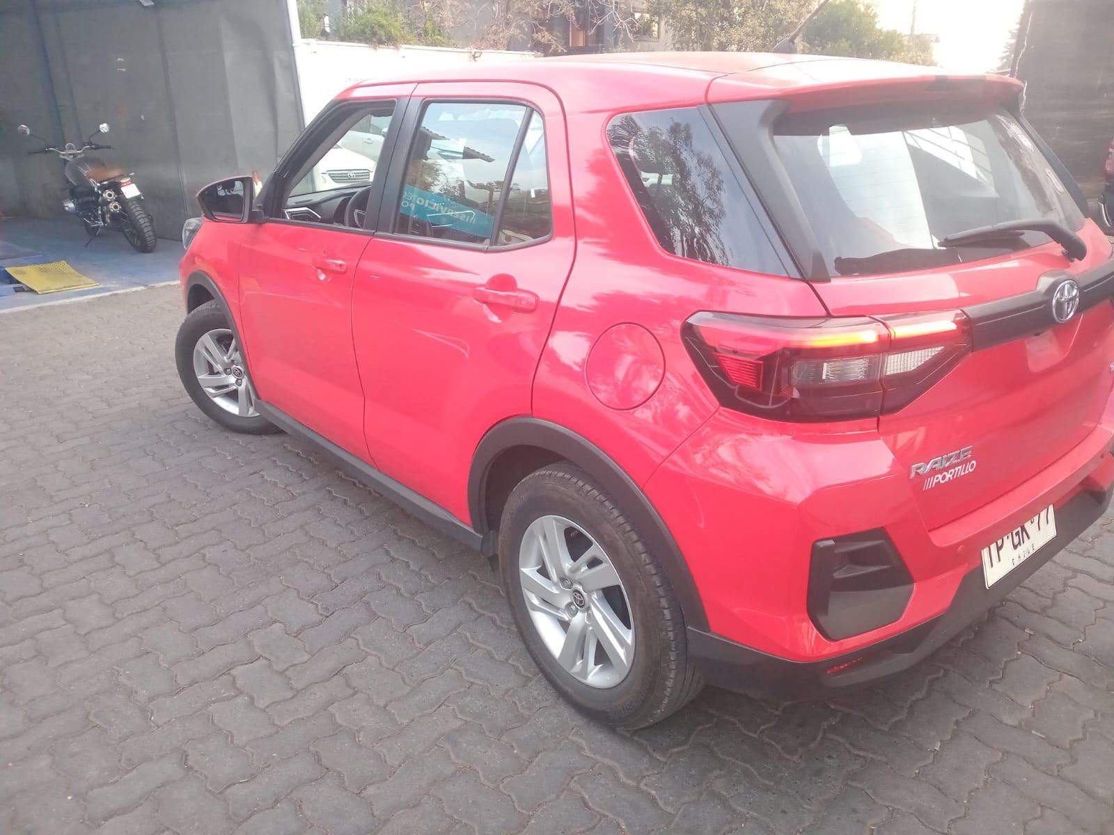 Toyota Raize 1.2 E 4x2 At 5p 2024 - Imagen 7 de 8