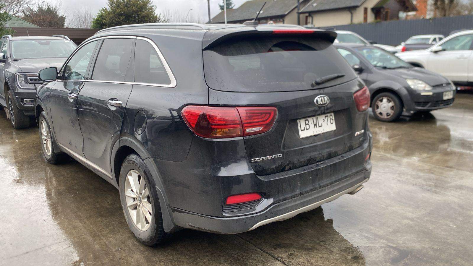 Kia Sorento 2.4 Ex 2wd Mt 5p 2019 - Imagen 7 de 8