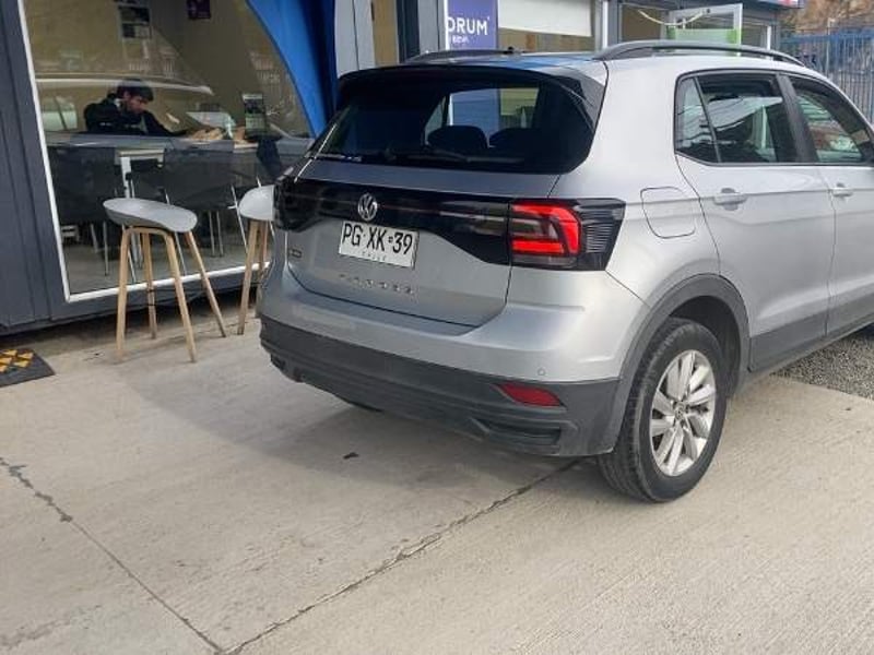 Volkswagen T-cross 1.6 Msi Trendline 4x2 Mt5 5p 2020 - Imagen 4 de 5