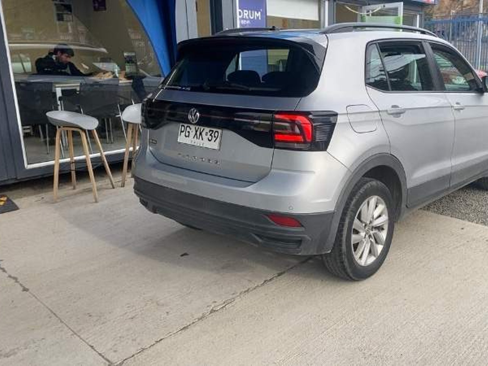 Volkswagen T-cross 1.6 Msi Trendline 4x2 Mt5 5p 2020 - Foto 4 de 5