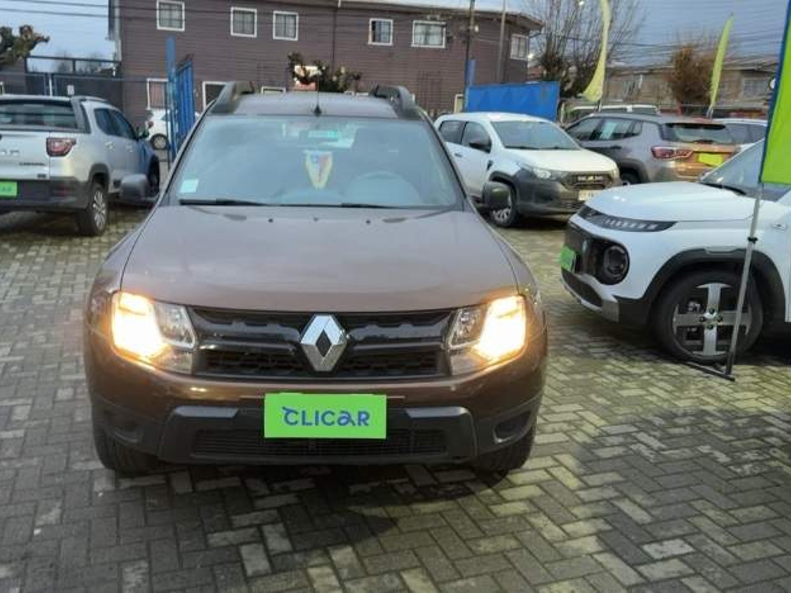 Renault Duster 1.6 Life 4x2 5mt 5p 2019 - Foto 2 de 5