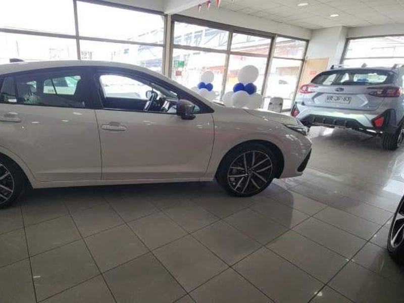 Subaru Impreza 2.0 Awd Cvt At 5p 2026 - Imagen 3 de 5