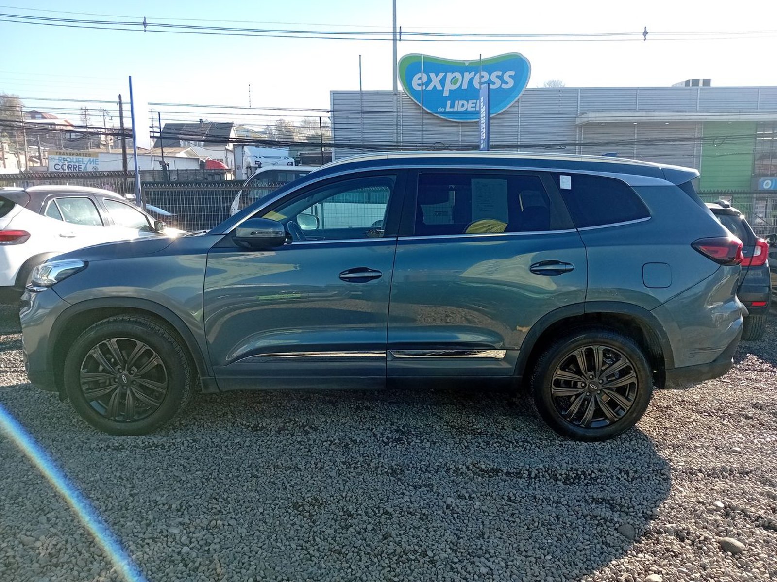 Chery Tiggo 8 1.5t Glx 4x2 Dct At6 5p 2021 - Foto 4 de 8