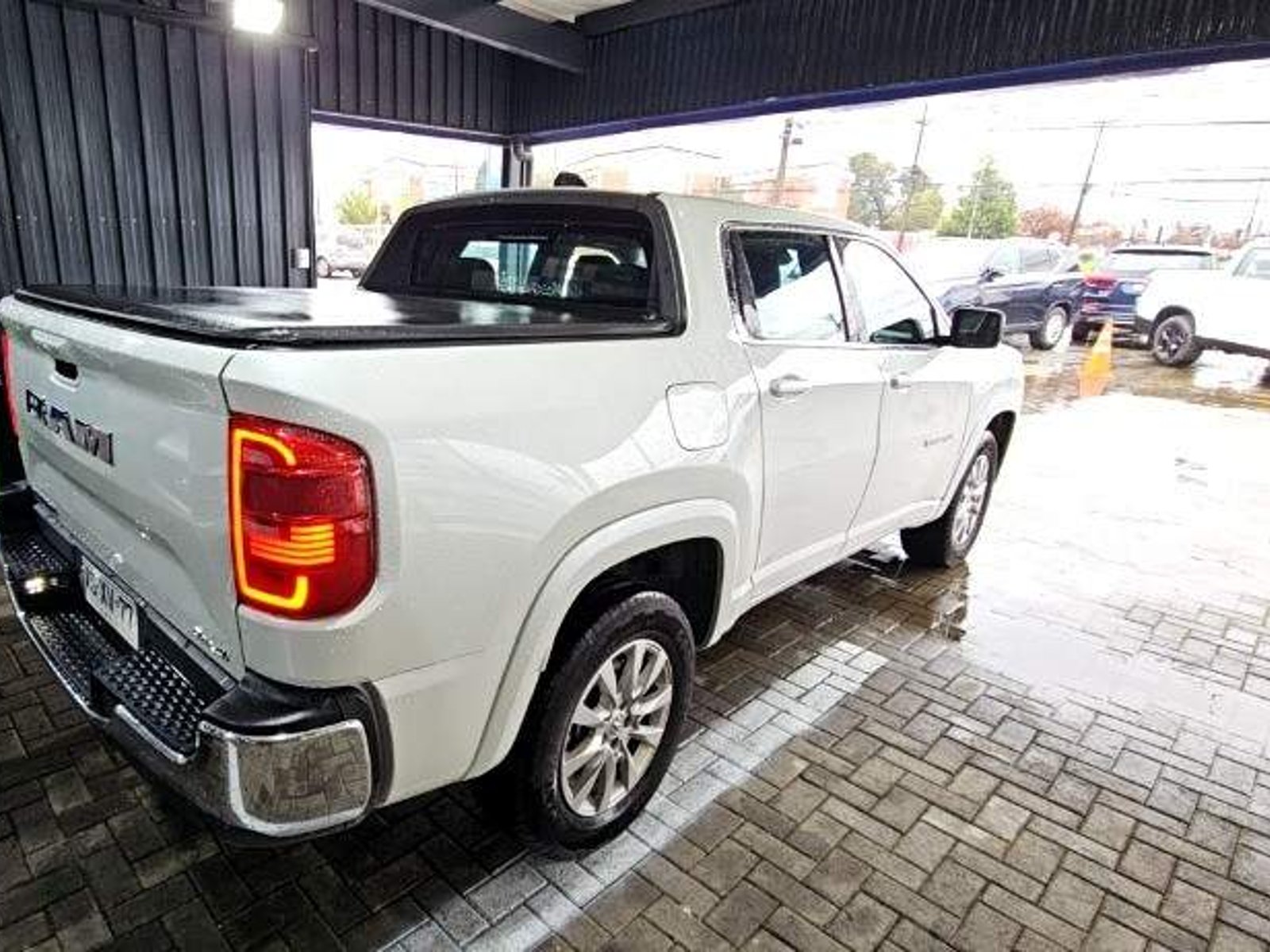 RAM Rampage 2.2 Bighorn Diesel 4x4 Dob. Cab. At 4p 2026 - Foto 4 de 5