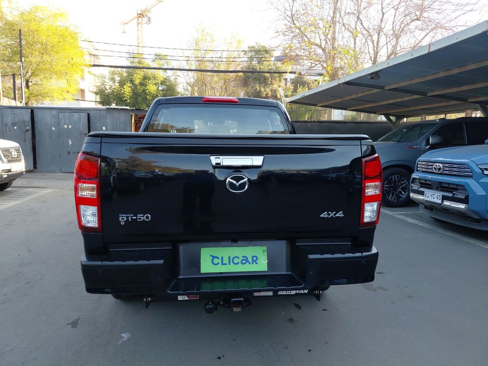 Mazda Bt-50 3.0 High Diesel 4x4 Dob.cab. 6at 4p 2023 - Imagen 6 de 8