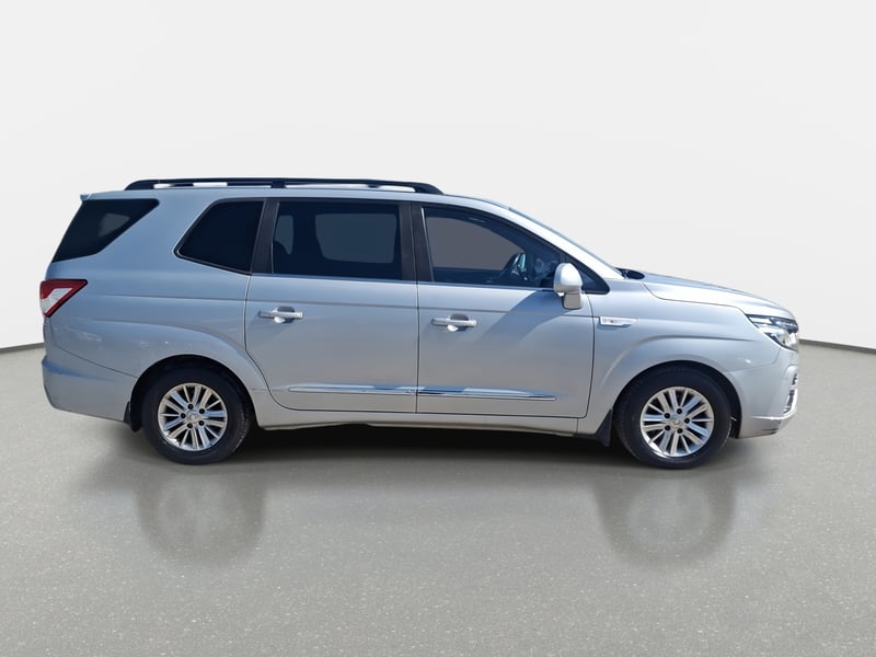 SsangYong Stavic 2.2 Diesel 2wd At 5p 2019 - Imagen 8 de 8