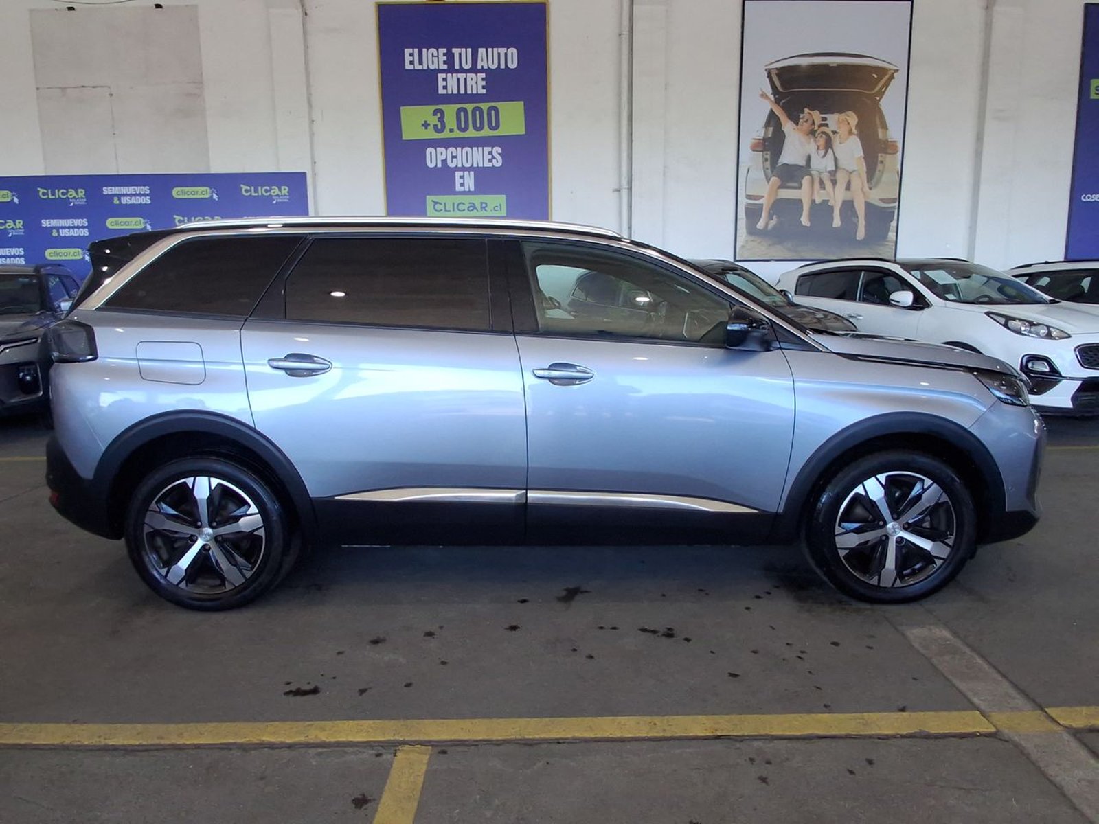 Peugeot 5008 1.5 Allure Pack Bluehdi 130 4x2 Eat8 5p 2024 - Imagen 8 de 8