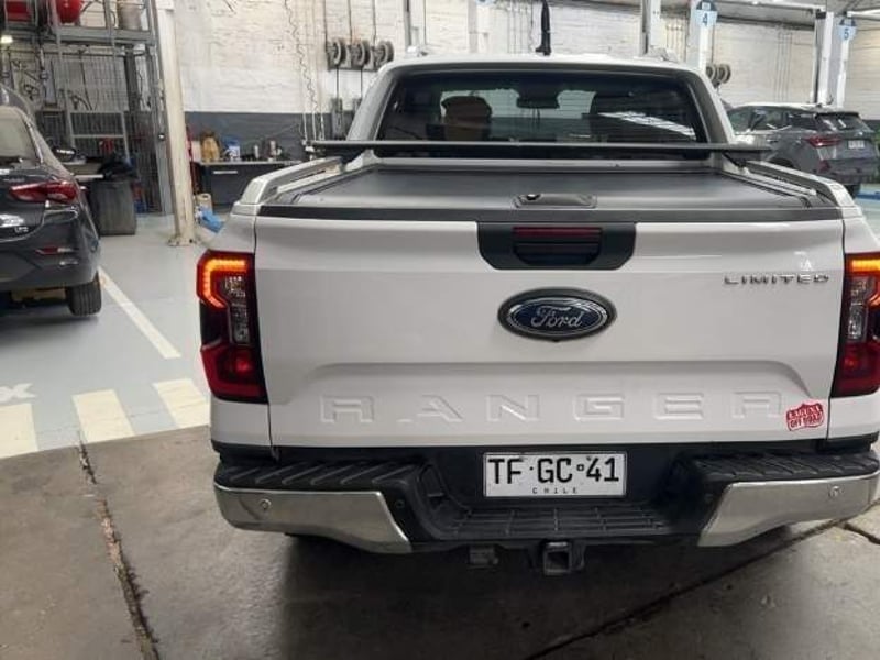 Ford All New Ranger 3.0 Ltd Diesel 4x4 Dob. Cab. At 4p 2024 - Imagen 5 de 5