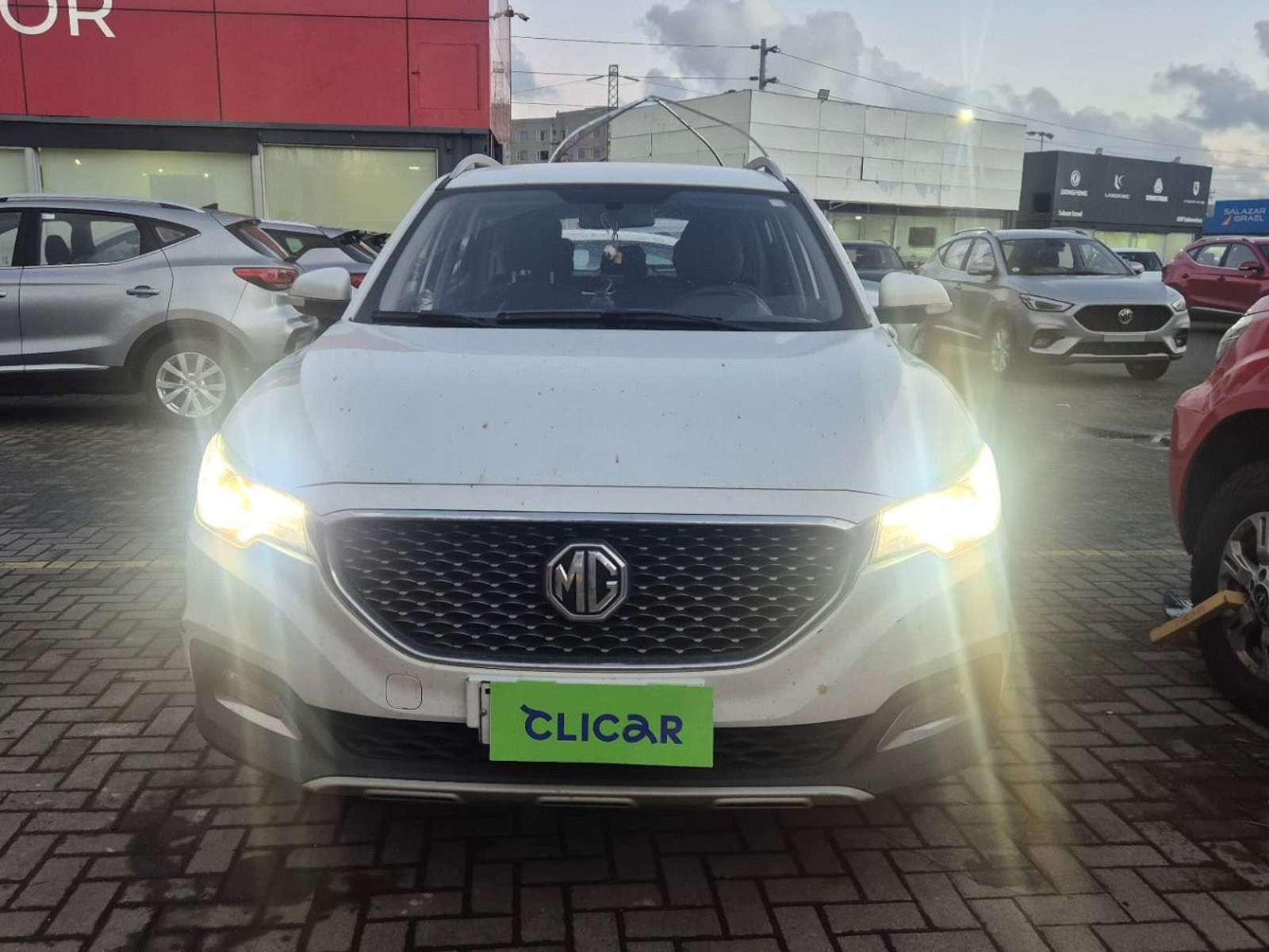 MG Mg Zs 1.5 Std 4x2 Mt 5p 2024 - Foto 2 de 5