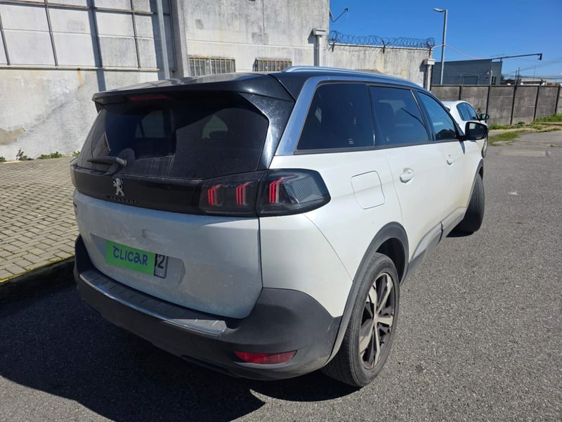 Peugeot 5008 1.6 Allure Thp 4x2 165 Eat6 5p 2021 - Imagen 4 de 5