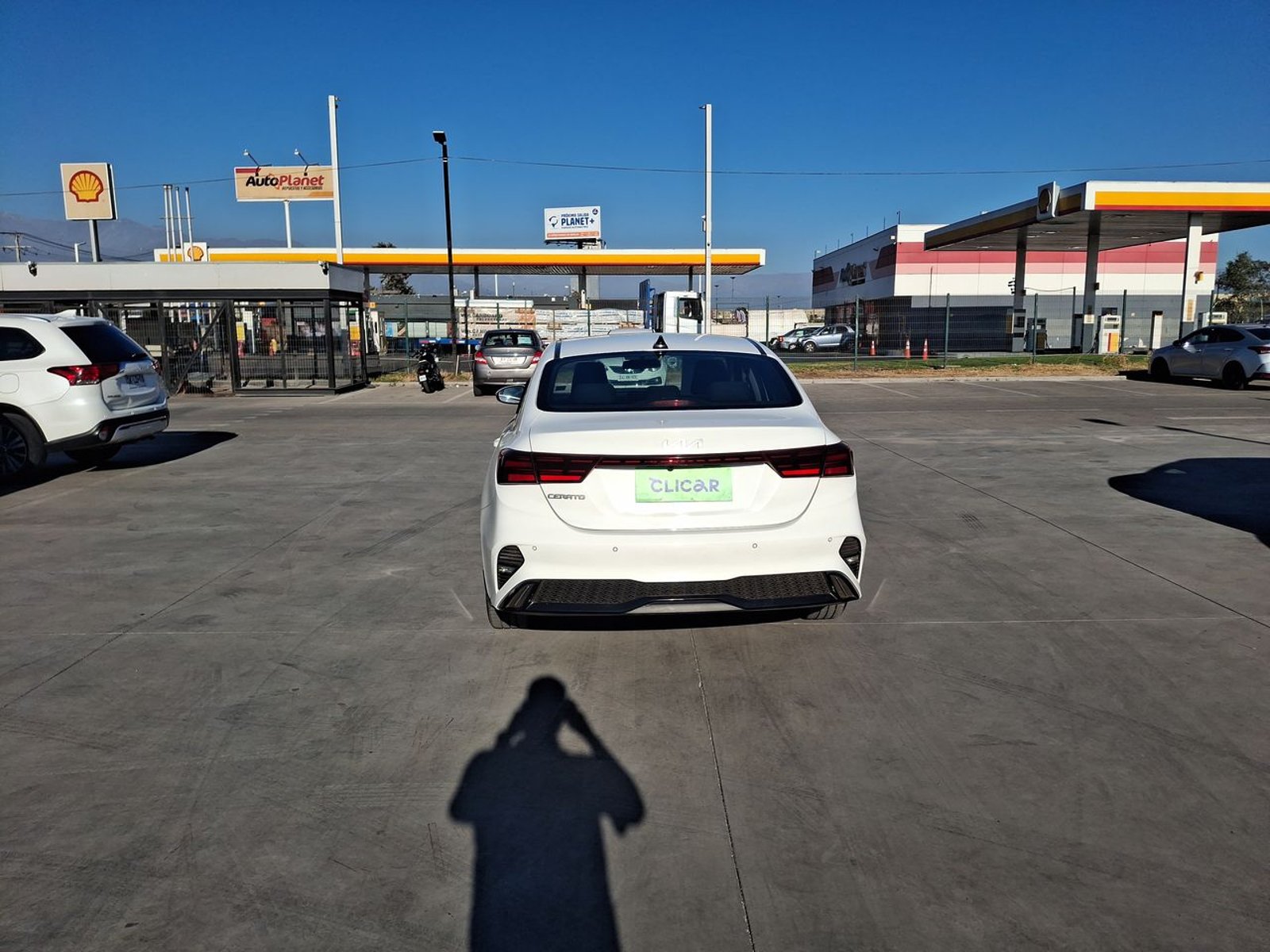 Kia Cerato 1.6 Ex Full 4x2 Ac 6mt 4p 2023 - Imagen 6 de 8
