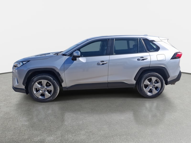 Toyota Rav 4 2.0 Le 4x2 Mt 5p 2024 - Imagen 4 de 8