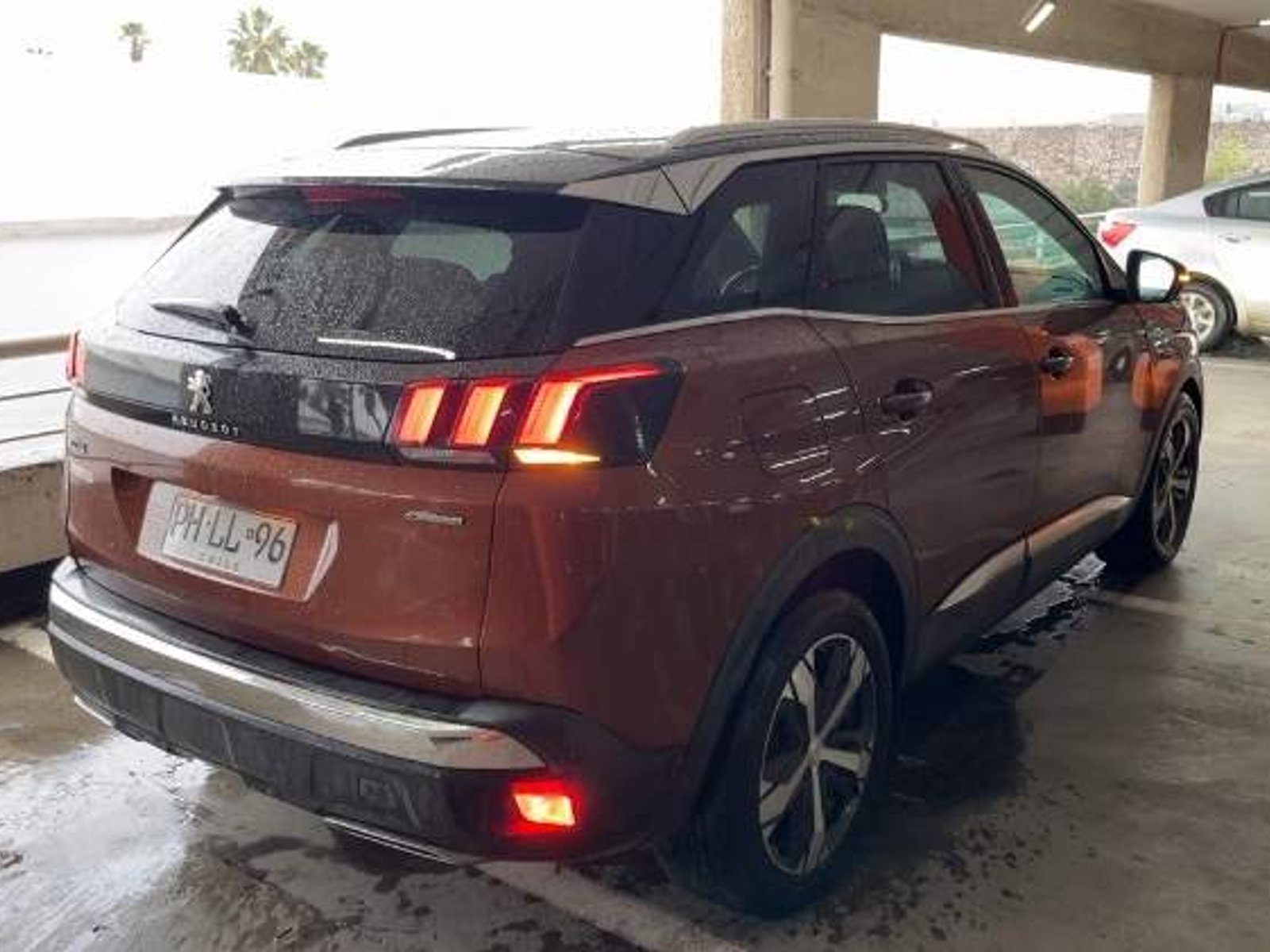 Peugeot 3008 1.6 Gt Puretech 4x2 180 Eat8 5p 2021 - Foto 3 de 4