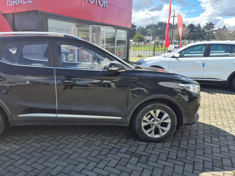 MG Mg Zs 1.5 Std 4x2 Mt 5p 2023 - Imagen 3 de 5